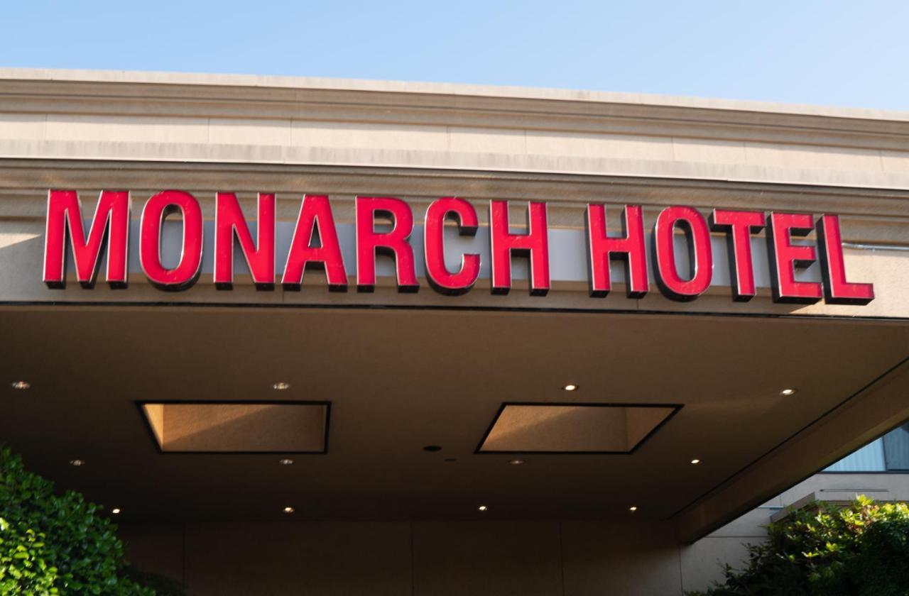 קלקאמאס Monarch Hotel & Conference Center מראה חיצוני תמונה
