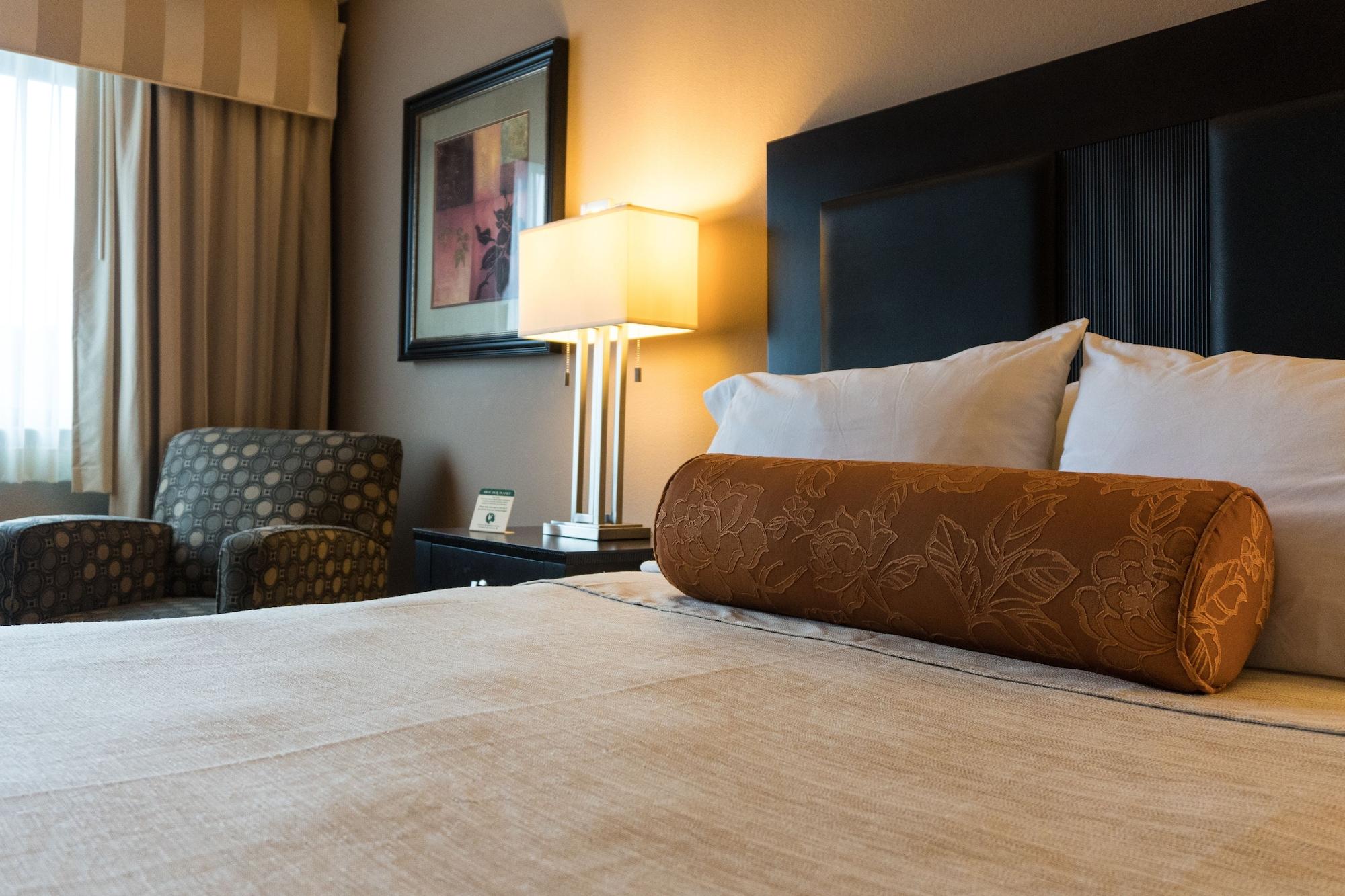 קלקאמאס Monarch Hotel & Conference Center מראה חיצוני תמונה